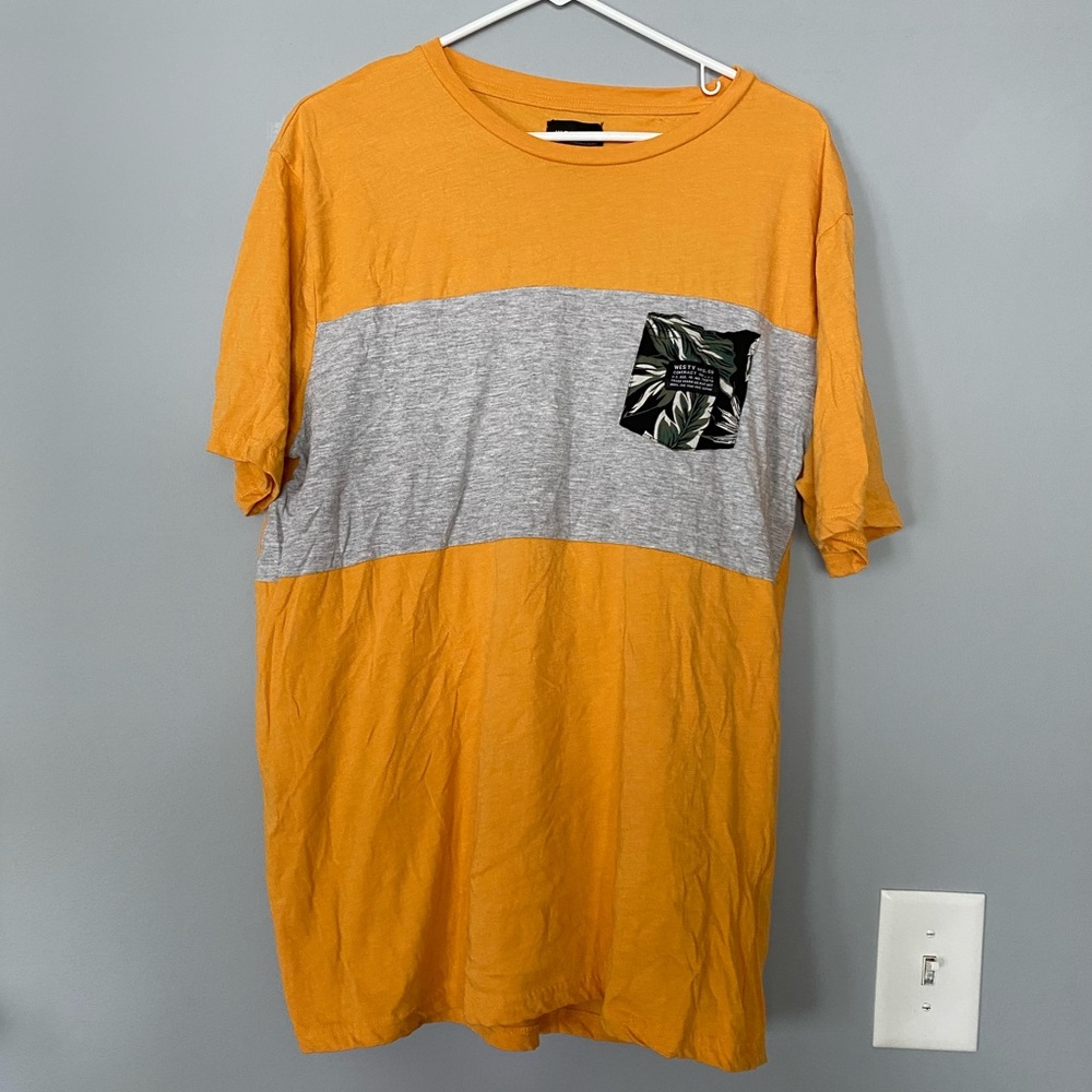 Westy Men’s Striped with Pocket T-Shirt Size XL